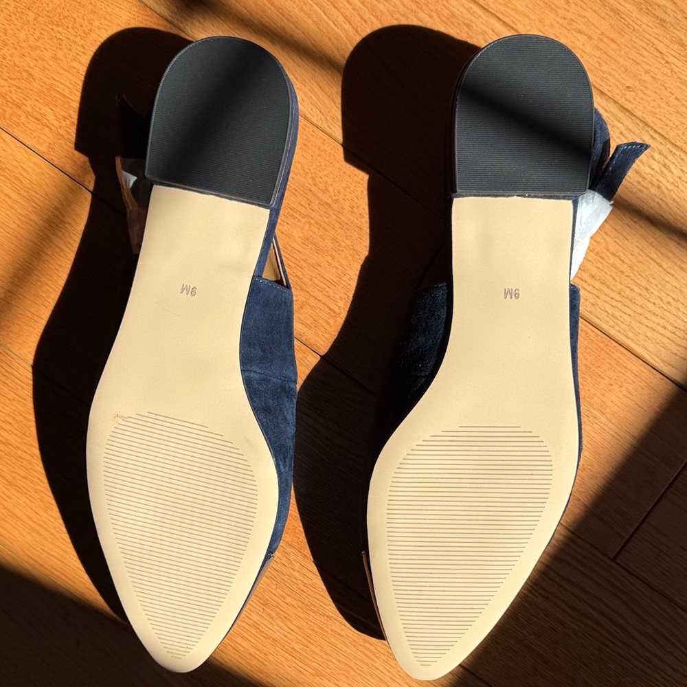 Talbots Blue Flats Classic Loafers - Picture 2 of 2